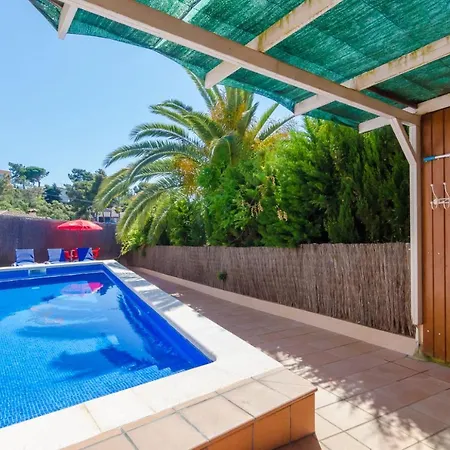 Club Villamar - Hazel Vila Lloret de Mar