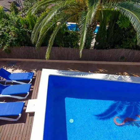 Club Villamar - Hazel Villa *